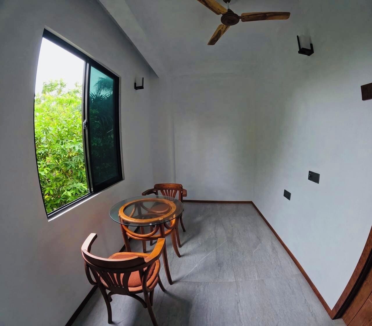 Deluxe Double or Twin Room, City View | Balcony