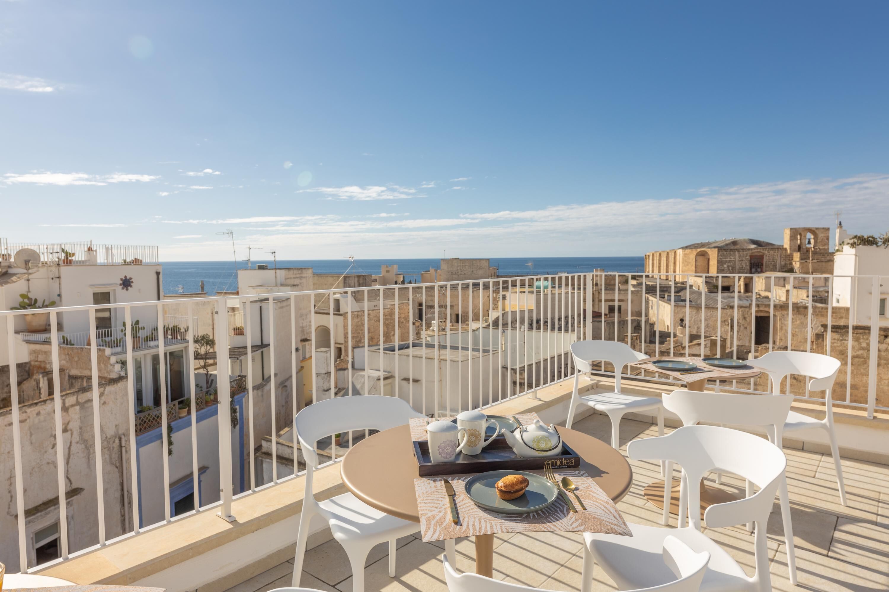 屋外ダイニングエリア