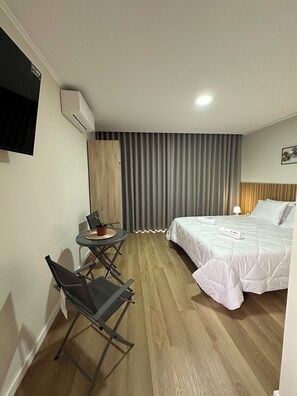 1 bedroom, free WiFi, bed sheets
