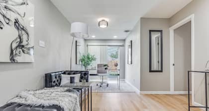 Charming, nicely furnished, 4-bedroom House in Richardson