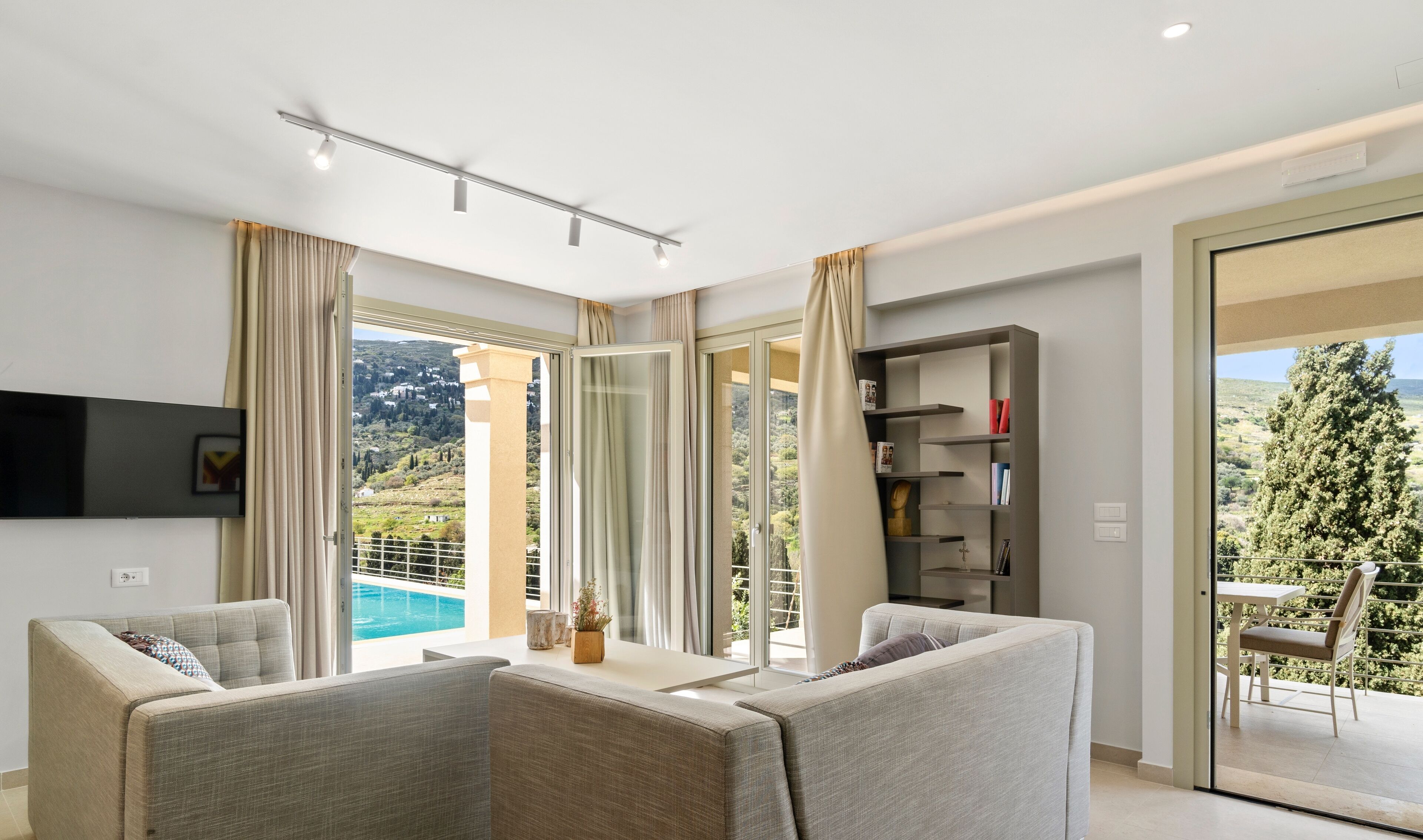 Deluxe-villa - 2 soveværelser - privat pool - havudsigt | 2 soveværelser, skrivebord, arbejdsområde til bærbare computere