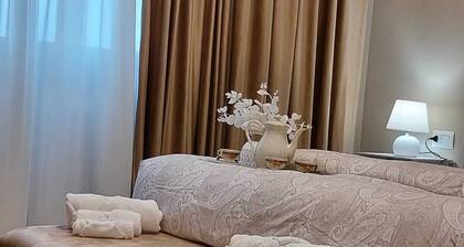 Tuscany Family Getaway Near Florence | Parking + AC | Sleeps 8