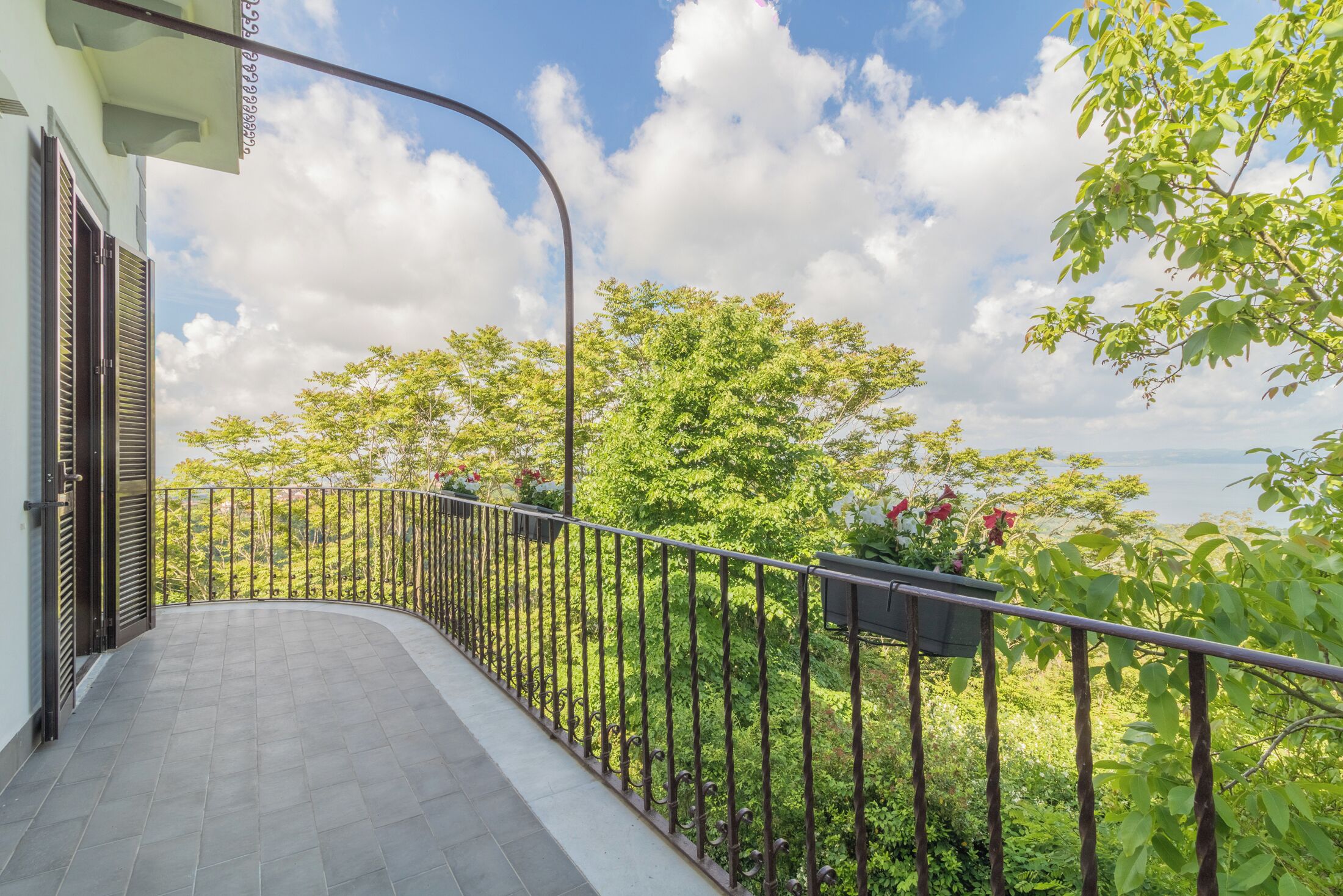 Suite Supérieure, vue lac | Terrasse/Patio