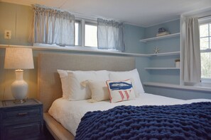1 quarto, escrivaninha, Wi-Fi de cortesia, roupa de cama