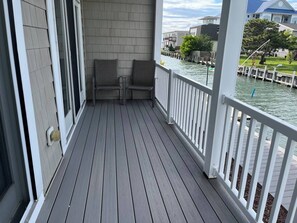 Property grounds - Luxury Waterfront Oasis with Pool & Beach Access (Ocean City)