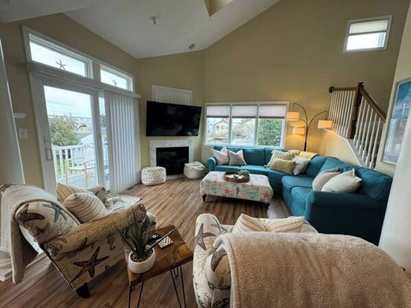 Smart TV, fireplace, offices