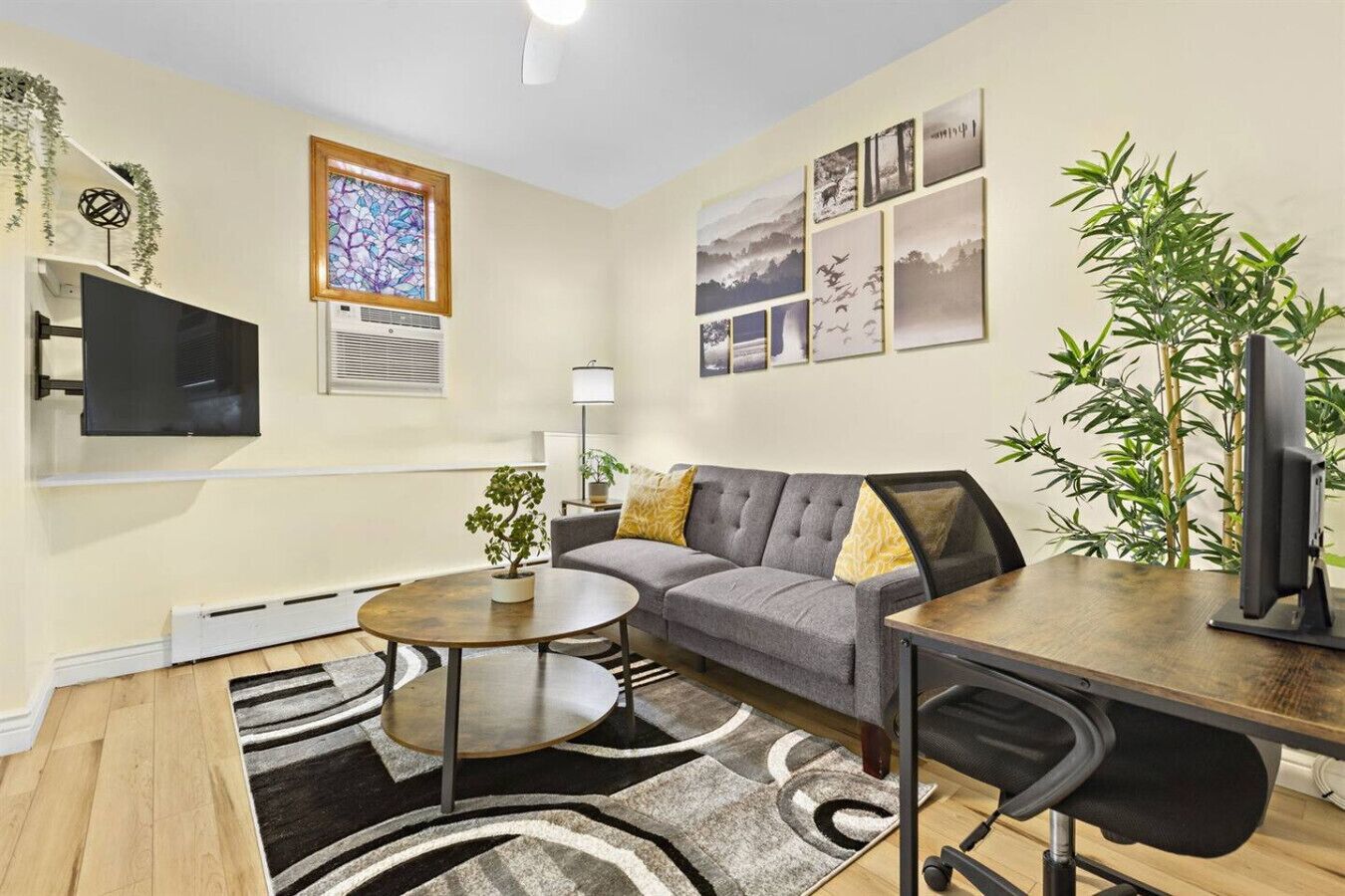 Téléviseur connecté, écran d’ordinateur