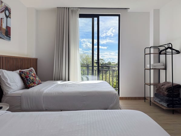 Classic Apartment, Balcony, Hill View | 1 bedroom, desk, free WiFi