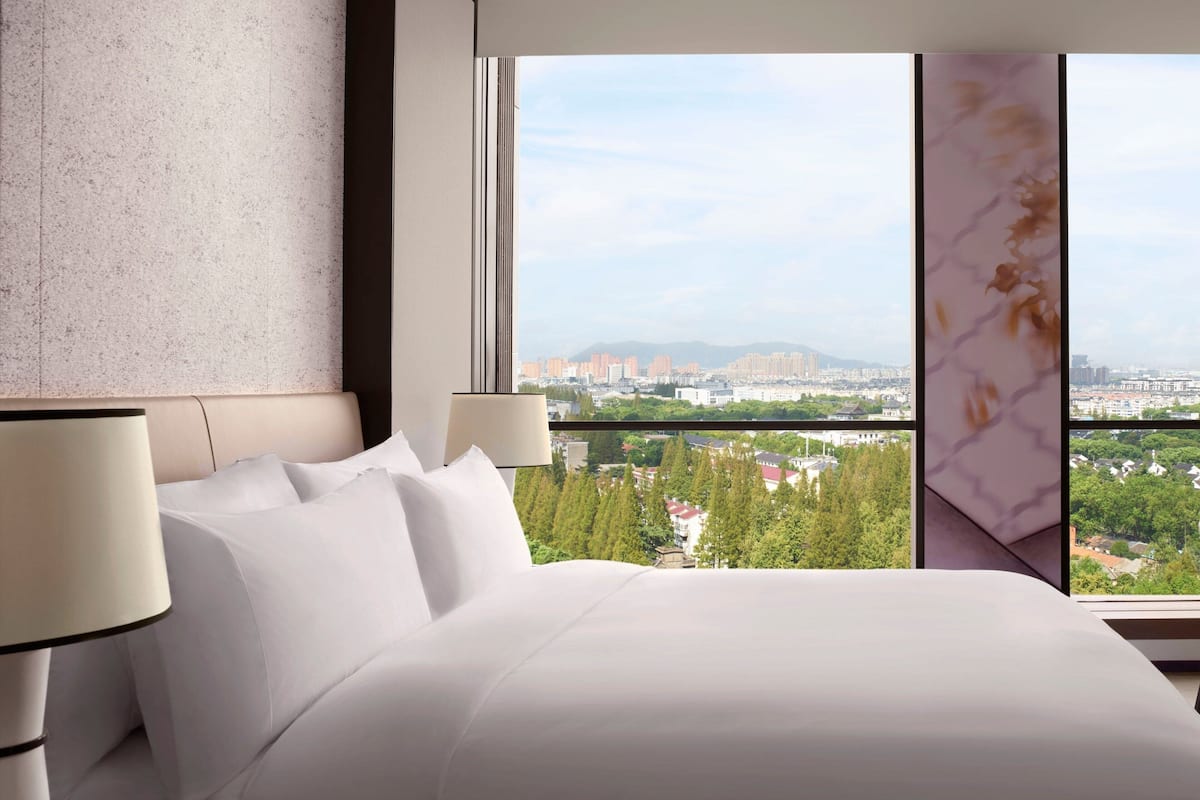 Minibar, in-room safe, blackout drapes, iron/ironing board