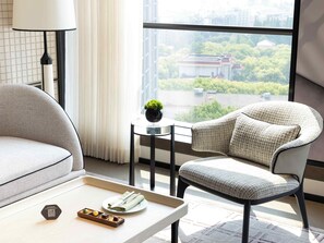 Minibar, in-room safe, blackout curtains, iron/ironing board