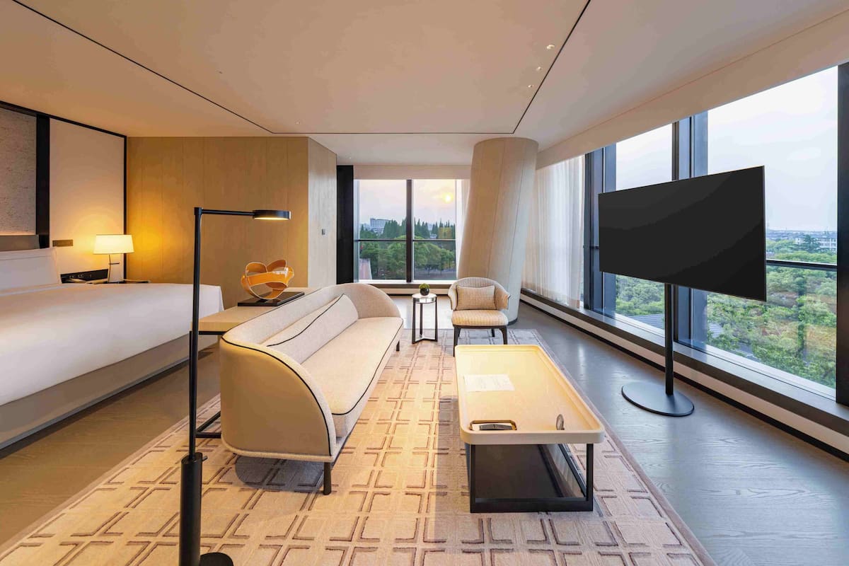 Minibar, in-room safe, blackout drapes, iron/ironing board