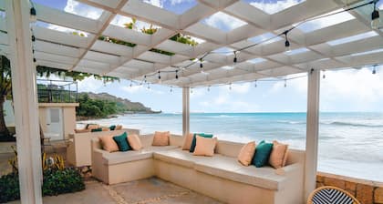 Villa Sea Song: A Coastal Escape