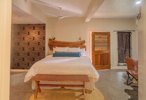 3 soverom, strykejern/-brett, wi-fi og sengetøy