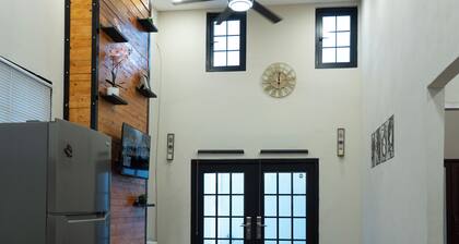 TOUCAN BLUE HAVEN...Enjoy Pardise