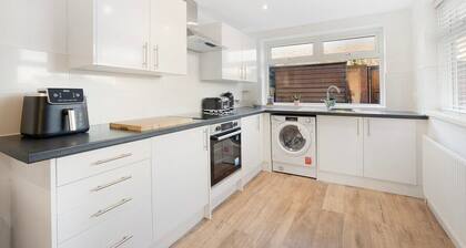 New 2BR in 53 Rowlington Terrace
