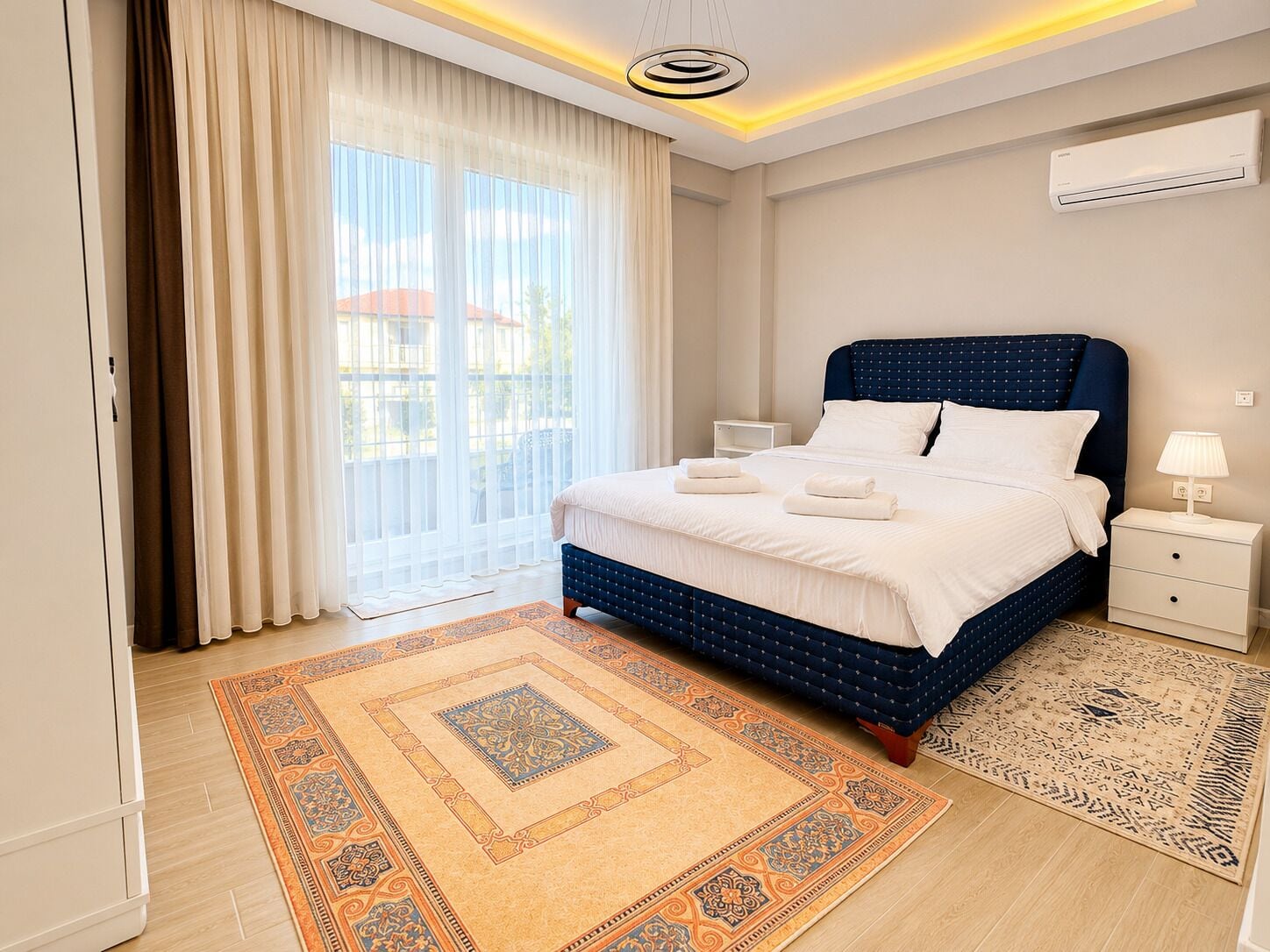Villa familiar | 4 dormitorios, tabla de planchar con plancha, wifi gratis y ropa de cama