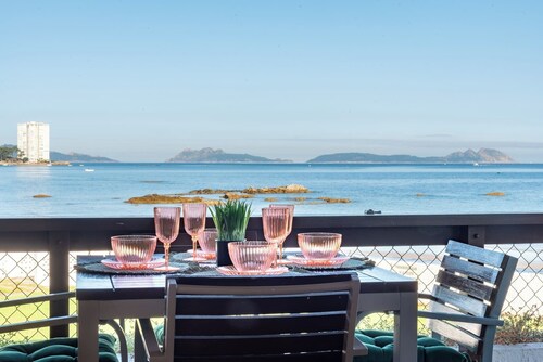 The balcony of cies