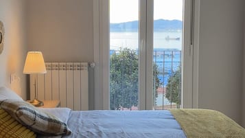 2 chambres, fer et planche Ă repasser, Wi-Fi gratuit, draps fournis