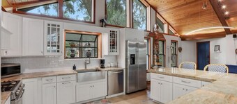 River House with Dock, Waterfront Stunner Sunrise to Sunset