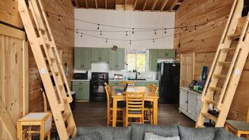 Smart TV, DVD player, books, computer monitors