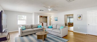 Spacious private home with new pool, patio, and proximity to The Gulf beaches