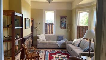 Smart TV, biblioteca musicale