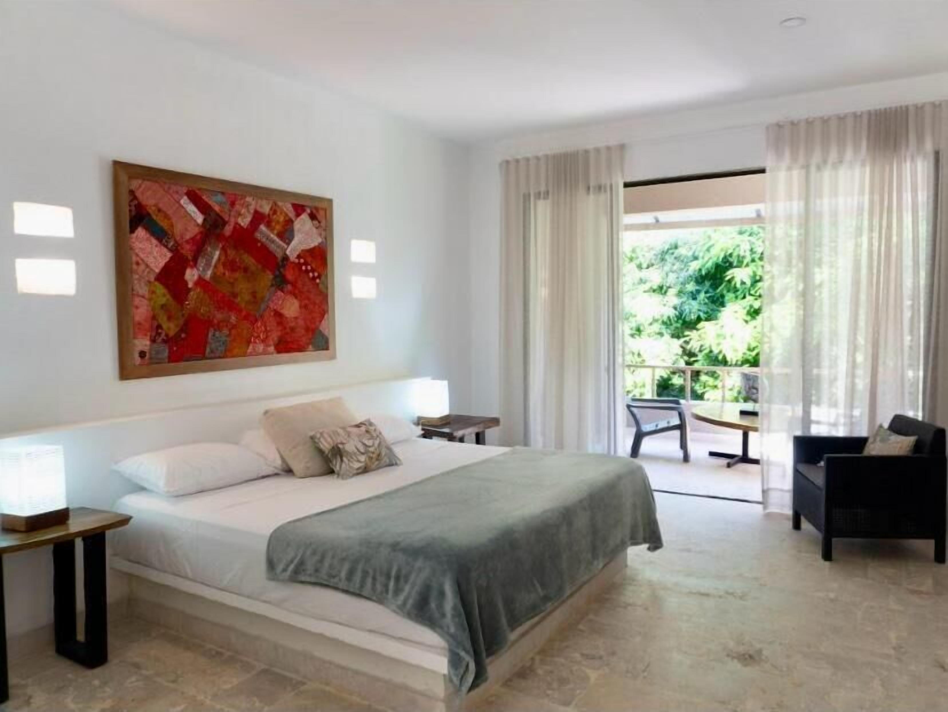 Deluxe Suite, River View