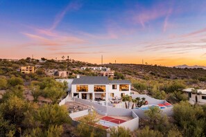 Exterior - Time-Out in Tucson! Heated Pool / Hot Tub / Game Room / Fire Pit / Pickleball (Tucson)