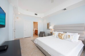 3 bedrooms, iron/ironing board, free WiFi, bed sheets - South Bay Beach Club #37 Penthouse - 3 bedroom 3 bathroom Unit (Seven Mile Beach)