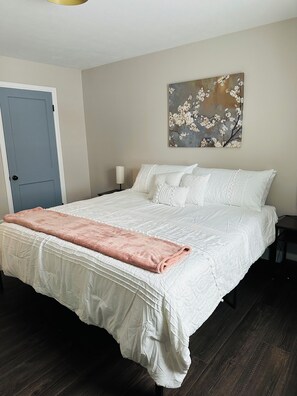 2 soverom, reiseseng for barn, wi-fi og sengetøy