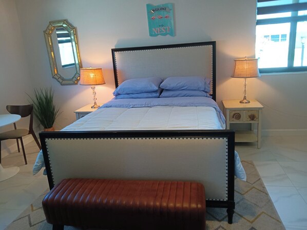 Desk, iron/ironing board, free WiFi, bed sheets