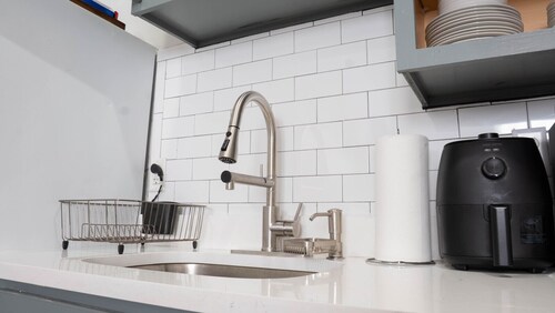 Charming 2BR-1BA-6 Beds | NYC | MetLife 15 min