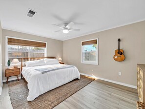 3 habitaciones, tabla de planchar con plancha y wifi gratis 