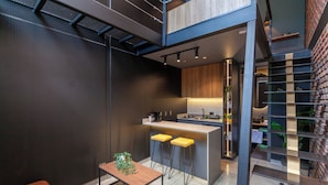 Smart TV, streaming services - Blok Living  (Medellín)
