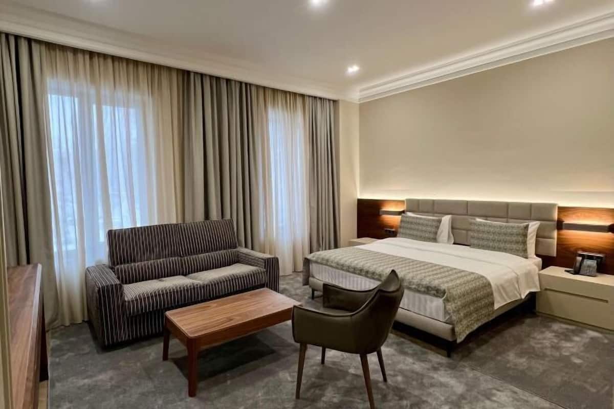 Premium bedding, memory-foam beds, in-room safe, desk