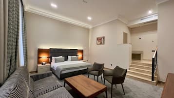 Luxury Double Room, 1 King Bed with Sofa bed, Non Smoking | Premium bedding, memory-foam beds, in-room safe, desk