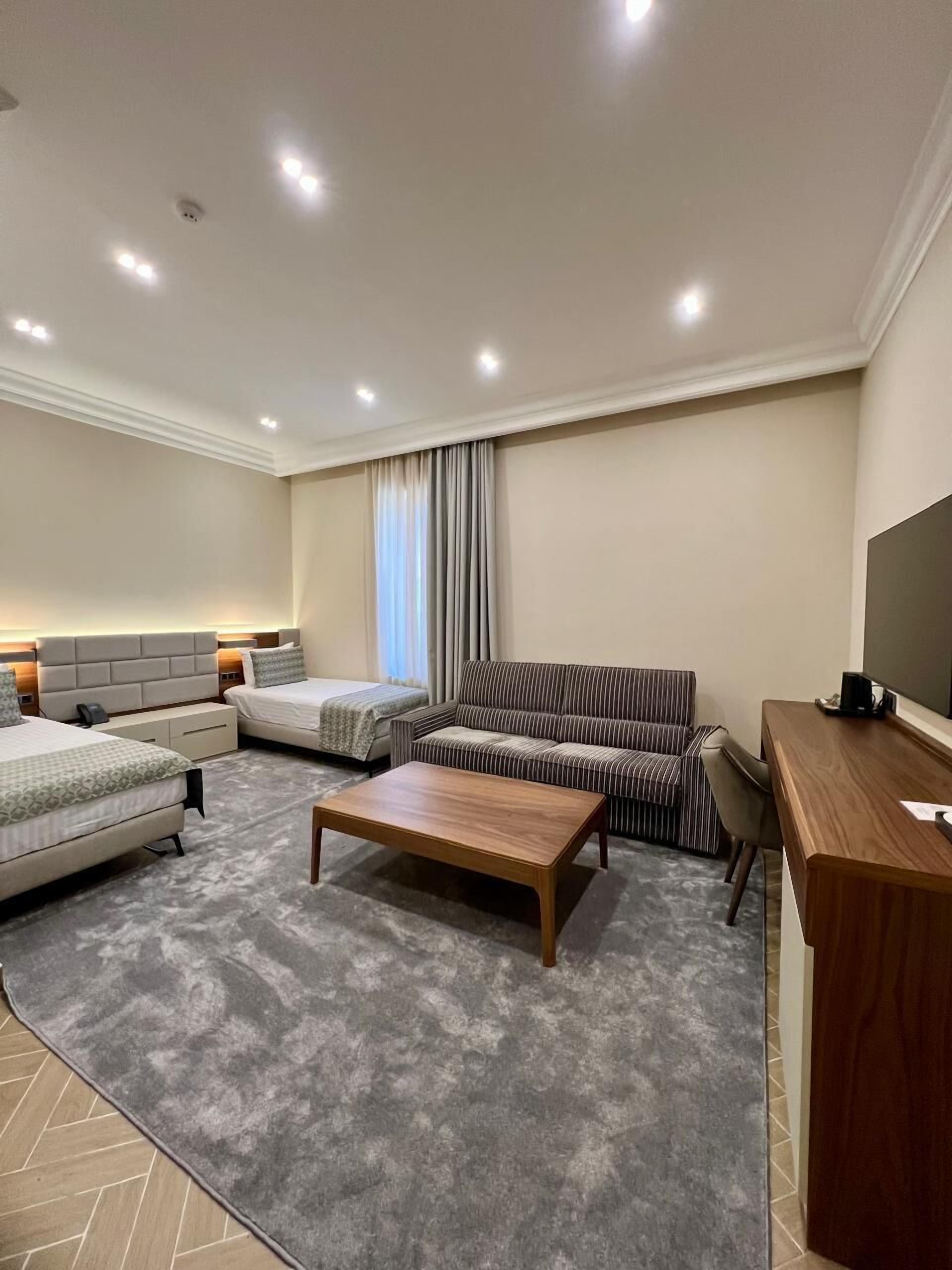 Habitación superior con 2 camas individuales, 1 habitación | Ropa de cama de alta calidad, colchones viscoelásticos, caja fuerte