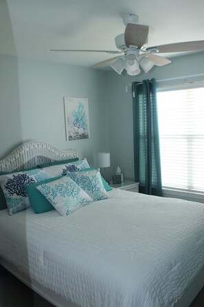 2 chambres, bureau, fer et planche à repasser, Wi-Fi gratuit