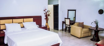 Goldstone Luxury Hotel