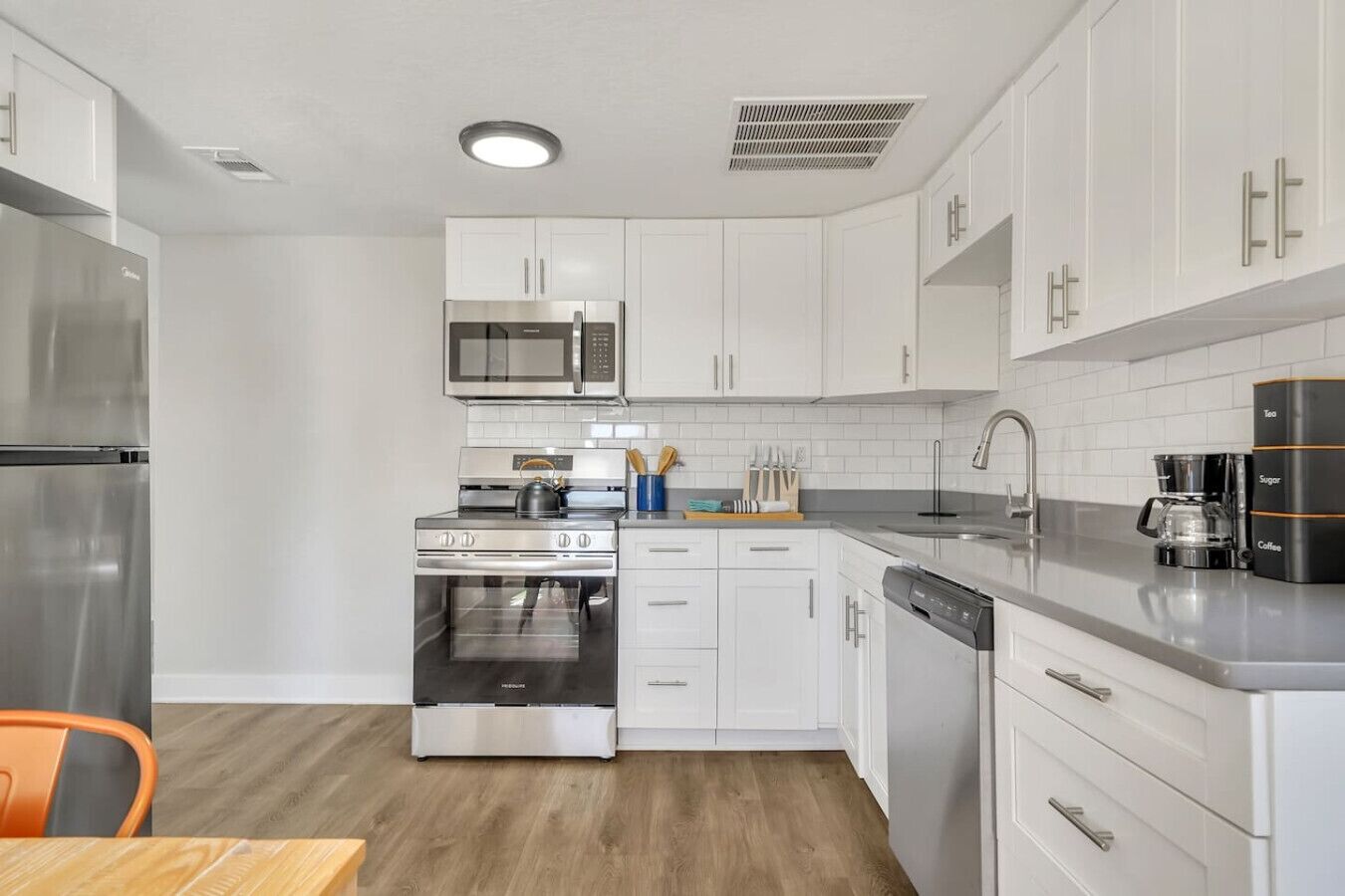 Fridge, microwave, oven, dishwasher