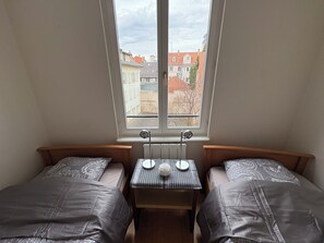 2 bedrooms, iron/ironing board, travel crib, WiFi - 3P Le Cœur de la Krutenau - Strasbourg 57m2 10 min walk from the Cathedral (Strasbourg)
