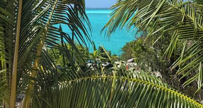 REGATTA VIEW Newly built 3-bedroom House, Water Front Views. George Town, Exuma.