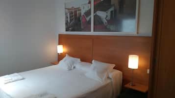 1 間臥室、隔音、熨斗/熨衣板、床單