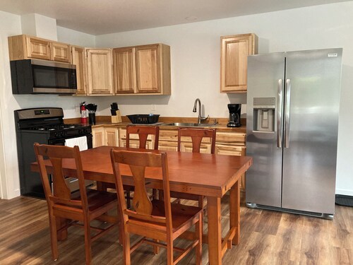 Nature lovers & fishermen’s paradise in Soldotna near Kenai River, Unit B.