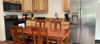 Nature lovers & fishermen’s paradise in Soldotna near Kenai River, Unit B.