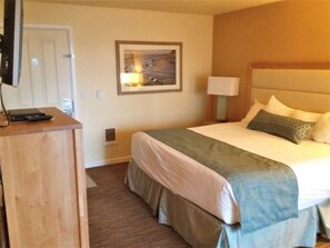 3 chambres, fer et planche à repasser, Wi-Fi, literie fournie