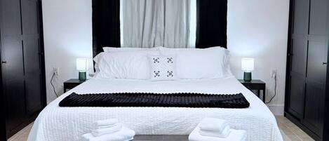 1 chambre, fer et planche à repasser, Wi-Fi, draps fournis