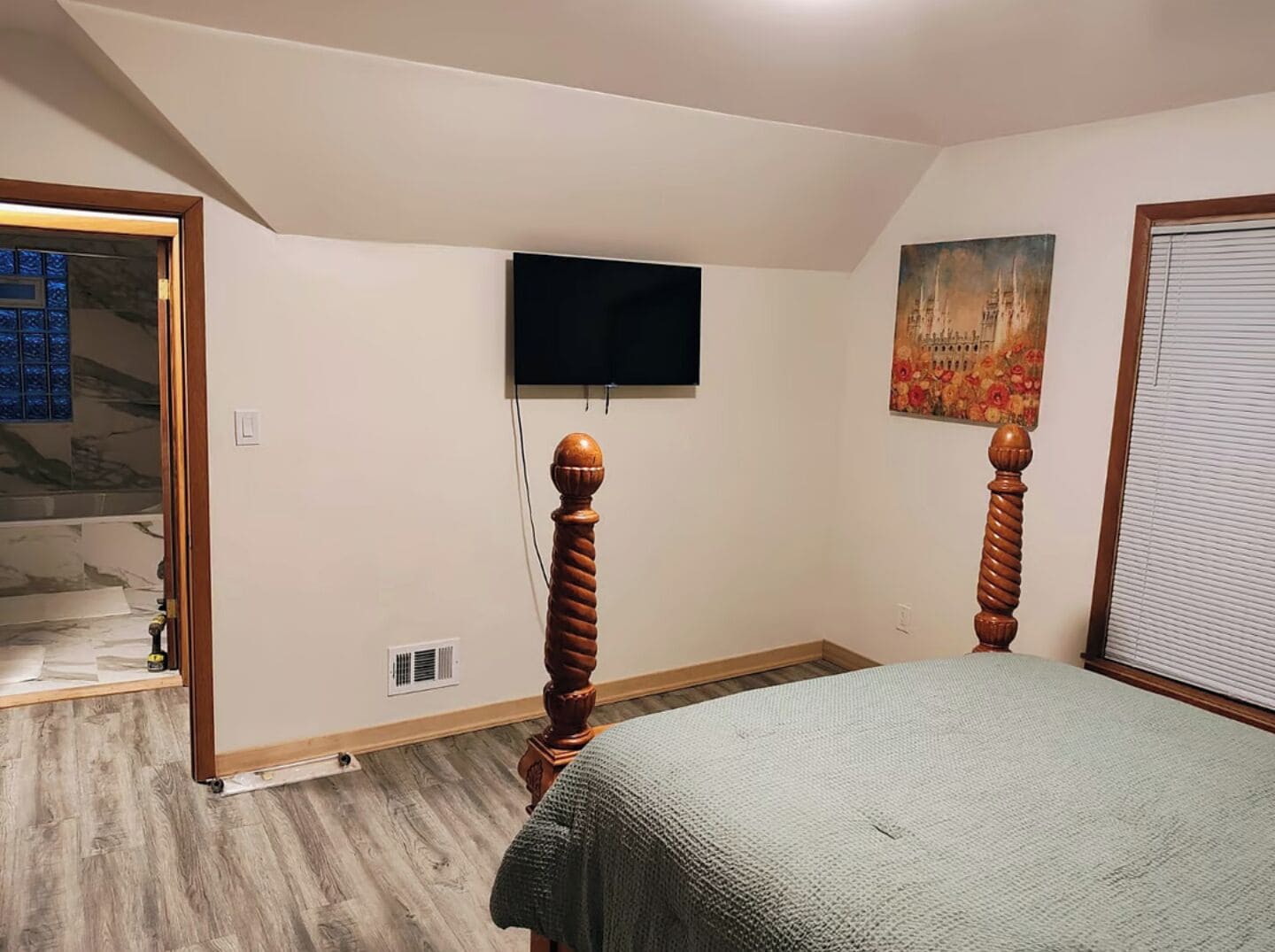 3 dormitorios, tabla de planchar con plancha, wifi y ropa de cama