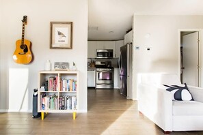 Casa, vista a la montaña (3 Bedrooms) | Cocina privada | Refrigerador, microondas, horno y parrilla de estufa 