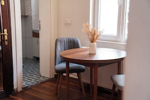 Comfort-Apartment | Wohnbereich | Fernseher, Drucker